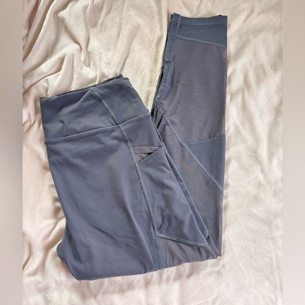 Victoria sport mesh panel pocket leggings